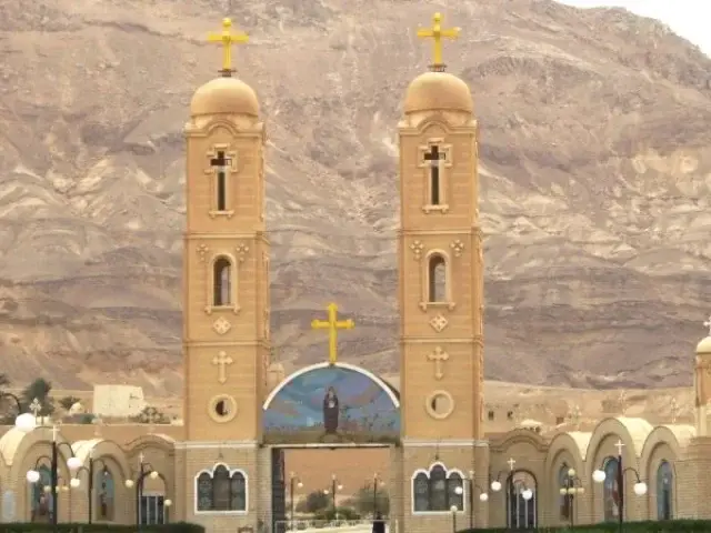 Mount Sinai Hike Guide 2026: St Catherine Monastery, Sunrise Climb & Hiking Tips (Reviews)