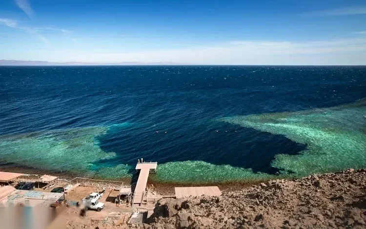 Однодневный Тур со Снорклингом на Блю Хоул и Цветной Каньон in Дахаб — view 2