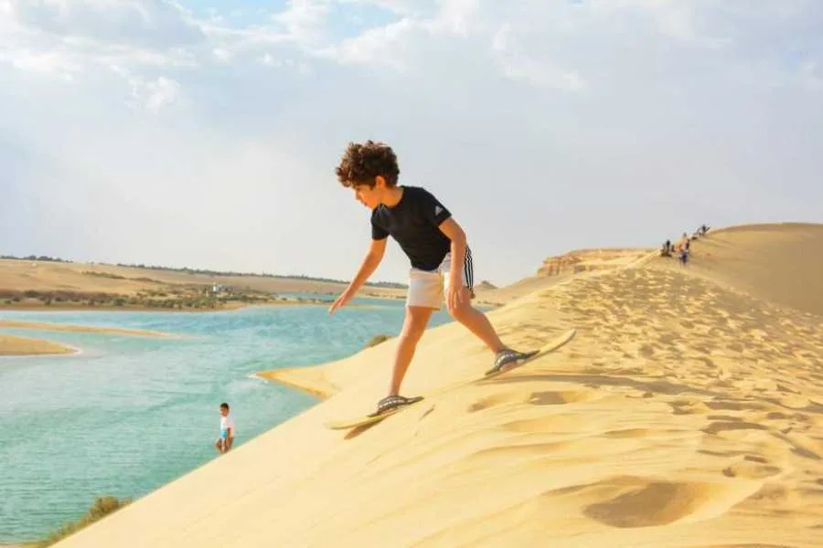 Fajjúm Sivatagi Napi Kirándulás: Bálnák Völgye, Varázs-tó és a Wadi El Rayan Vízesések in Kairó — view 2