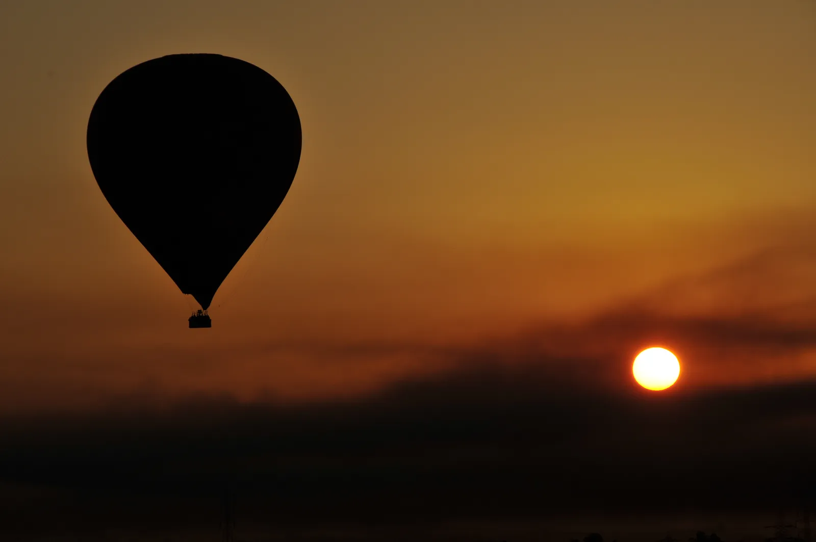 Luxor Hot Air Balloon Sunrise Ride photo 2