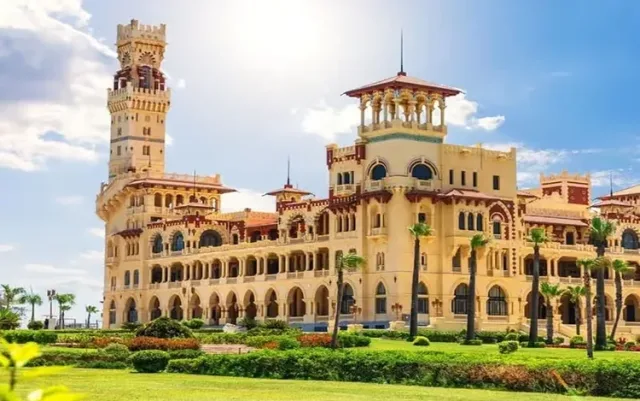 Montaza Palace & Gardens Tour