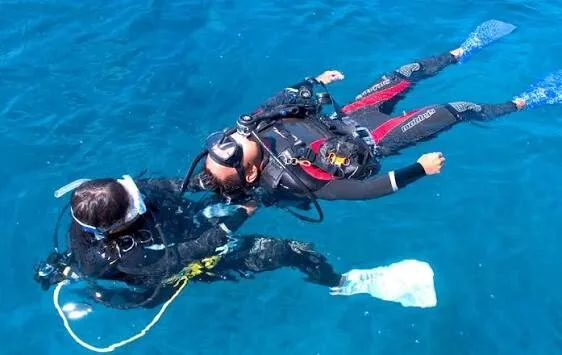 PADI Rescue Diver - photo 3