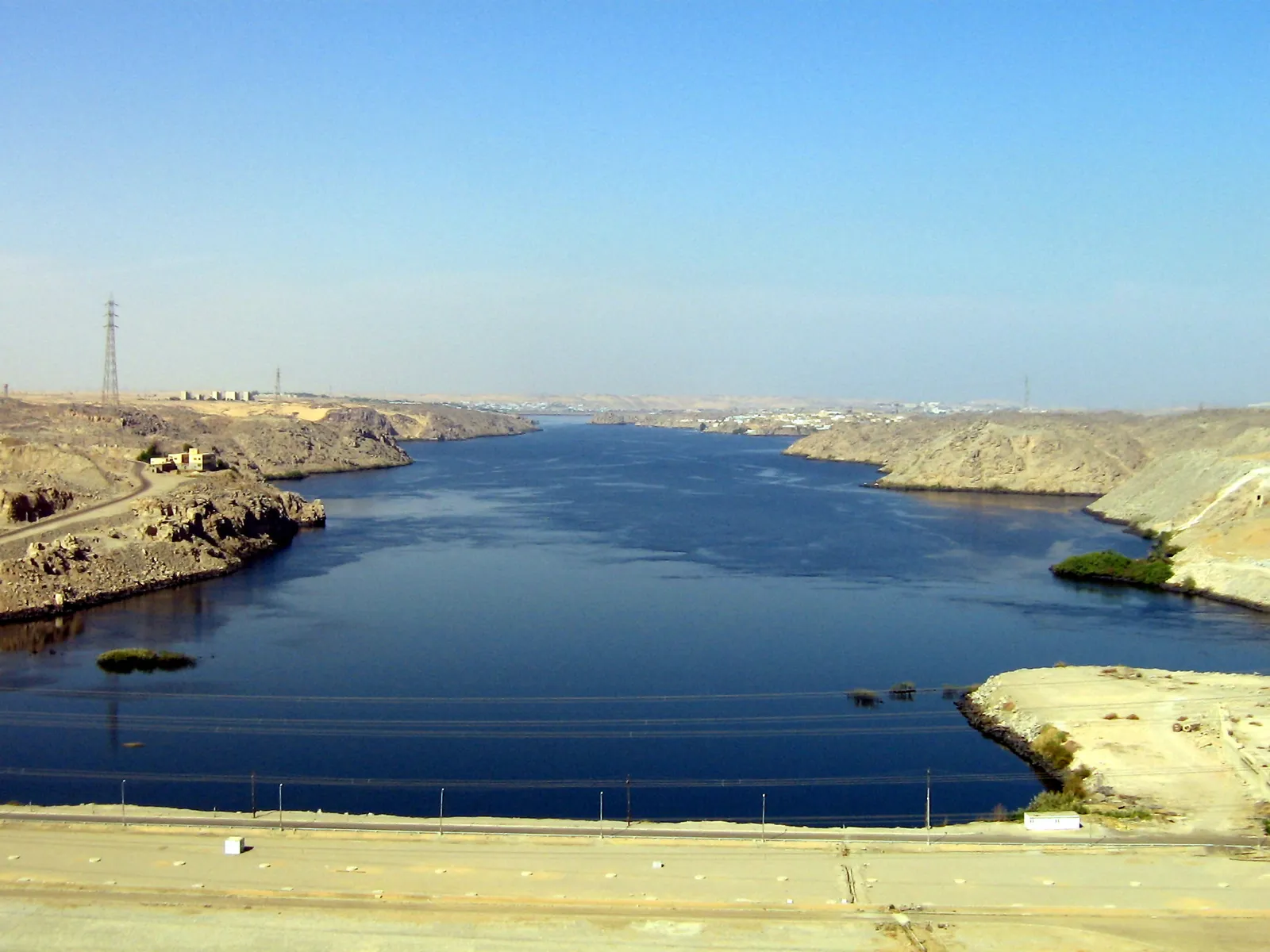 جولة نصف يومية إلى معبد فيلة والسد العالي photo 2