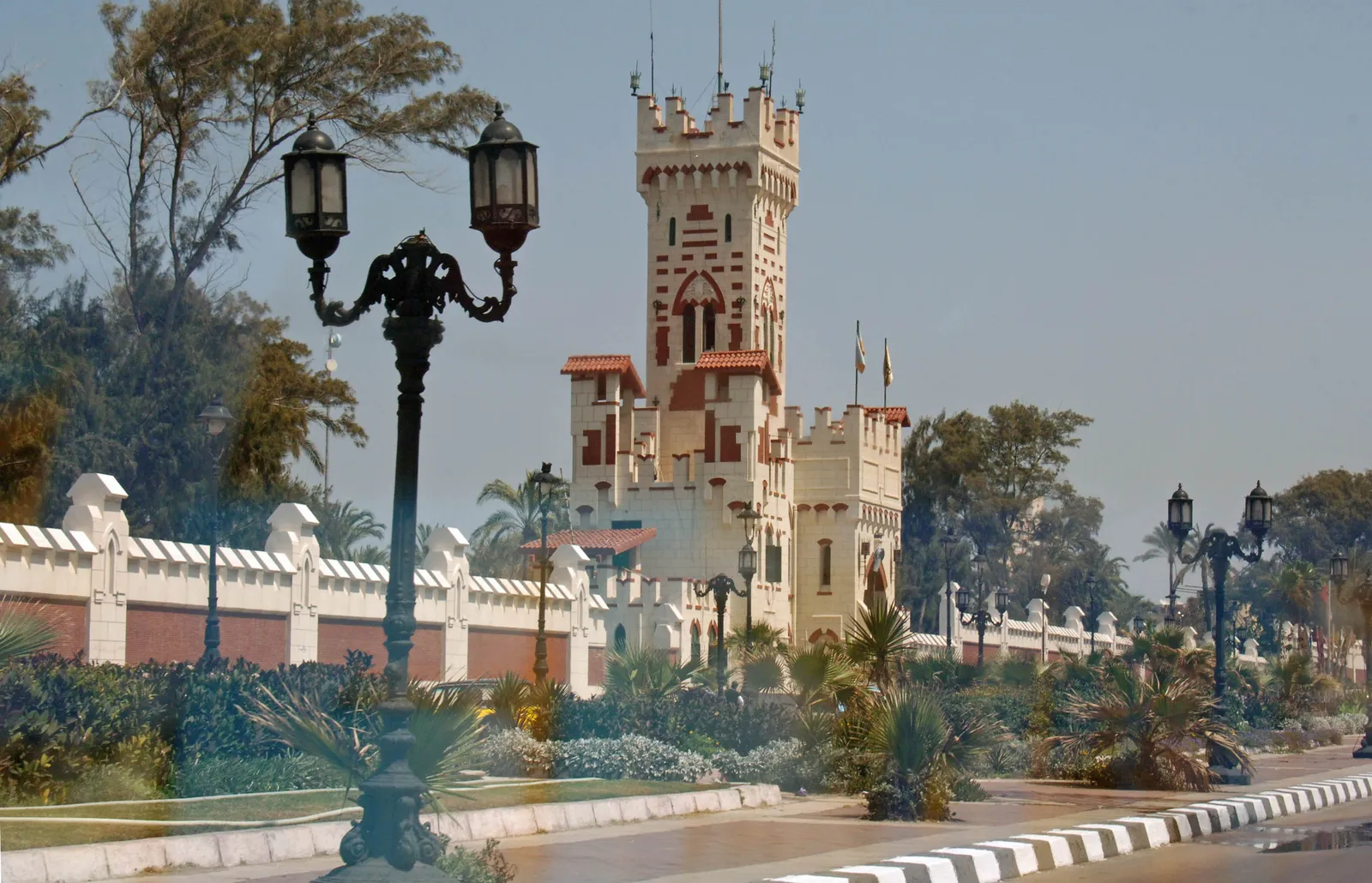 Private Montaza Palace Gardens & Abu Qir Tour photo 2