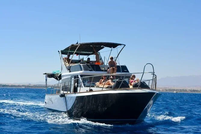 Snorkeling depuis un yacht privé