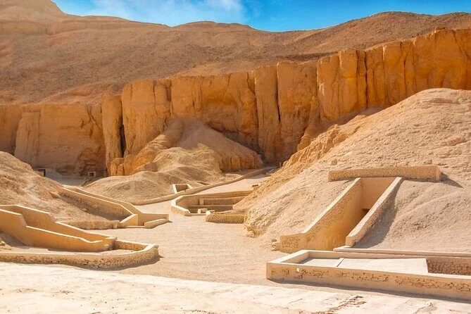 Ancient Egyptian Tombs Guide 2026 | Best Stories in Valley of Kings & Queens