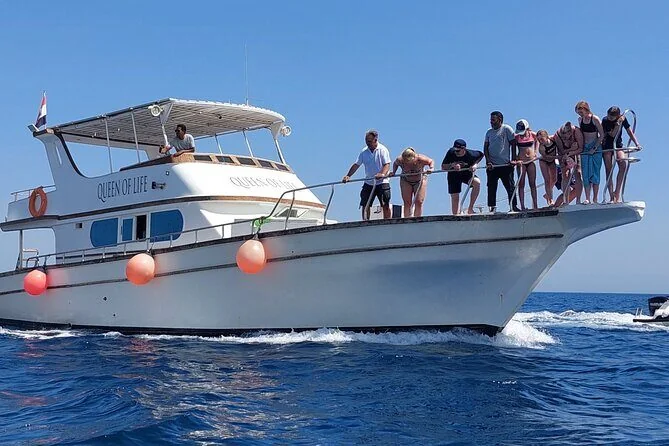 White Island Luxus-Privatyacht Hurghada in Hurghada — view 4
